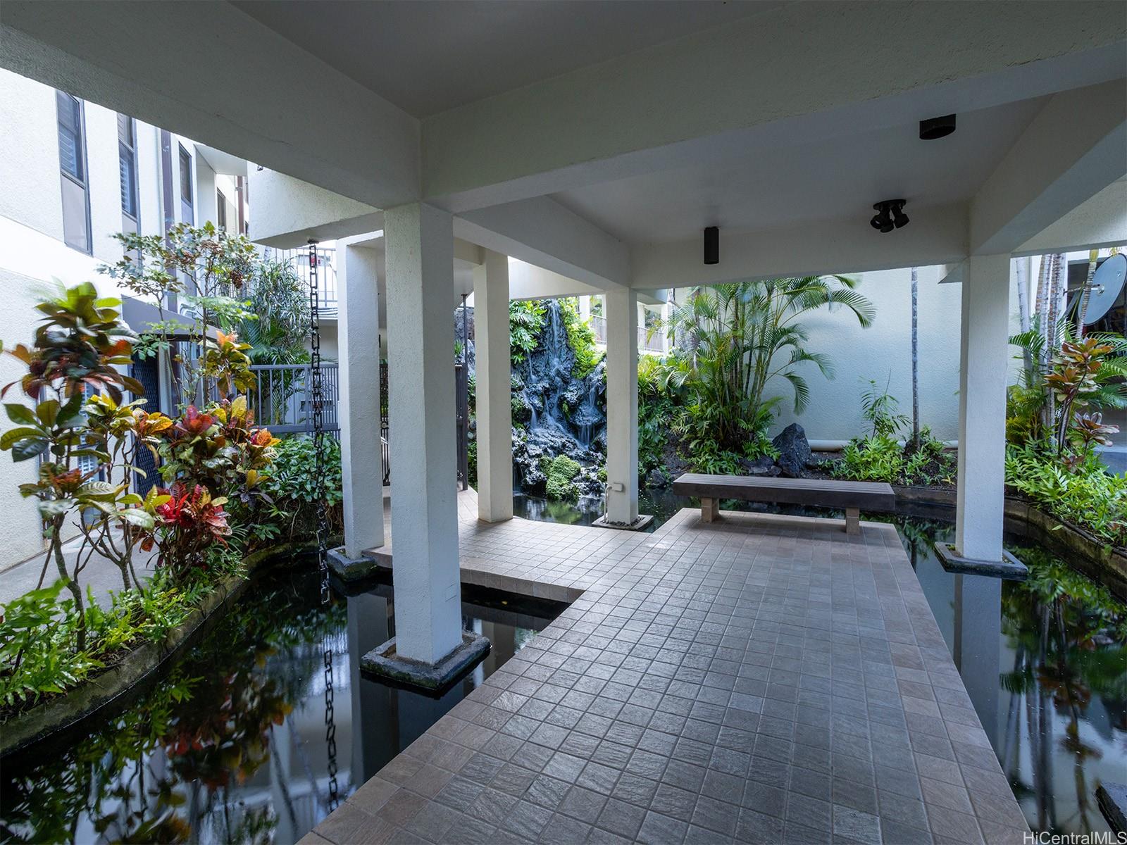 1020 Aoloa Place Unit: 402B