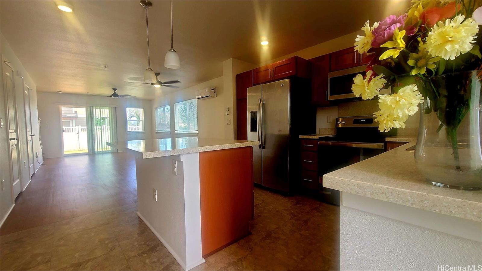 724 Kakala Street Unit: 2105