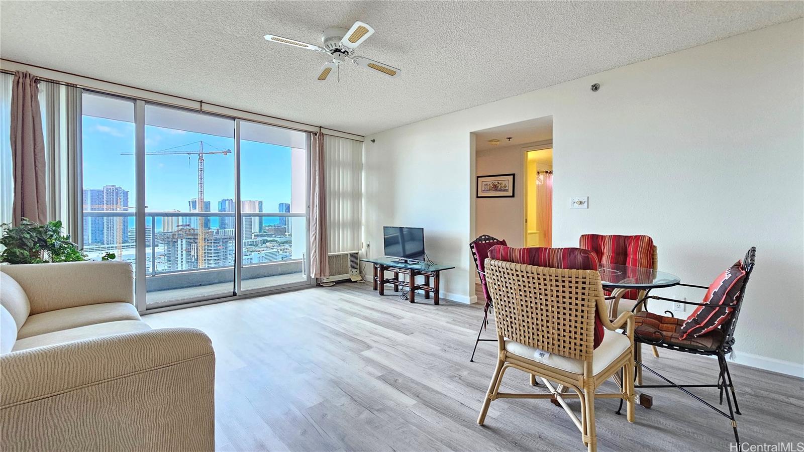 1450 Young Street Unit: 2807