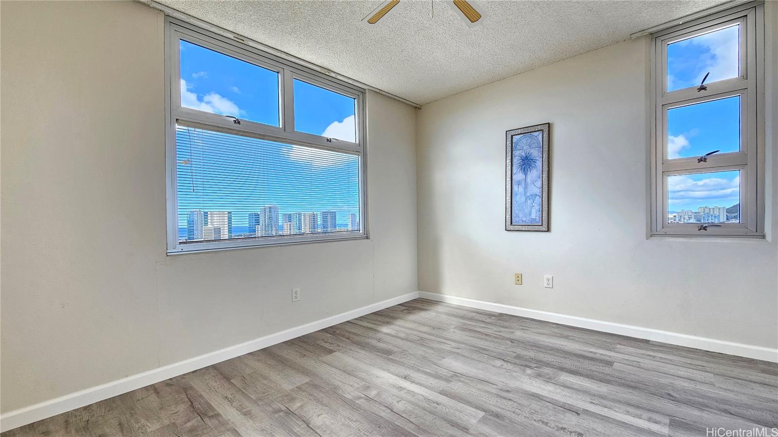 1450 Young Street Unit: 2807