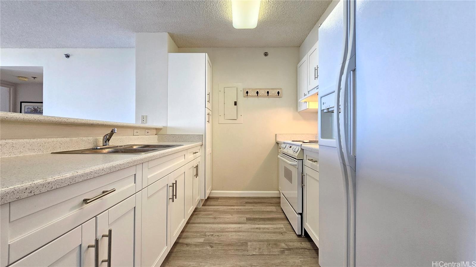 1450 Young Street Unit: 2807
