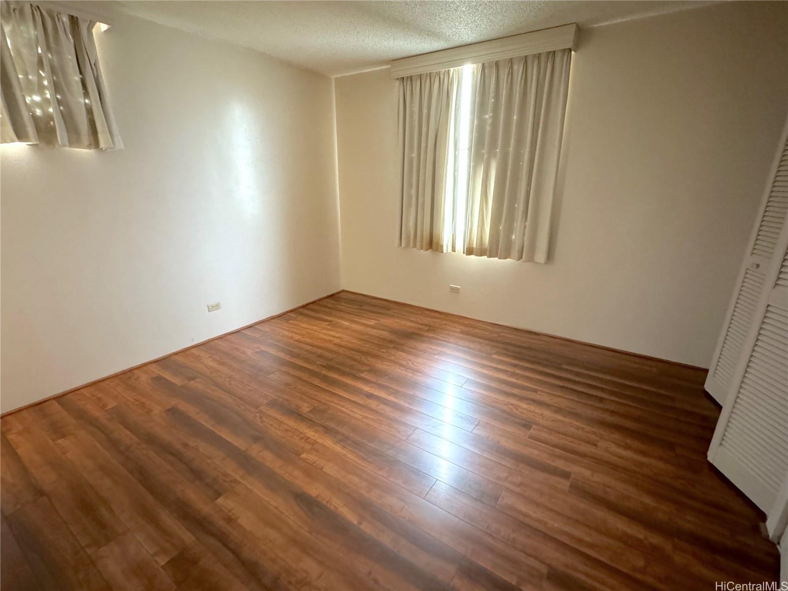 2233 Ala Wai Boulevard Unit: 8C
