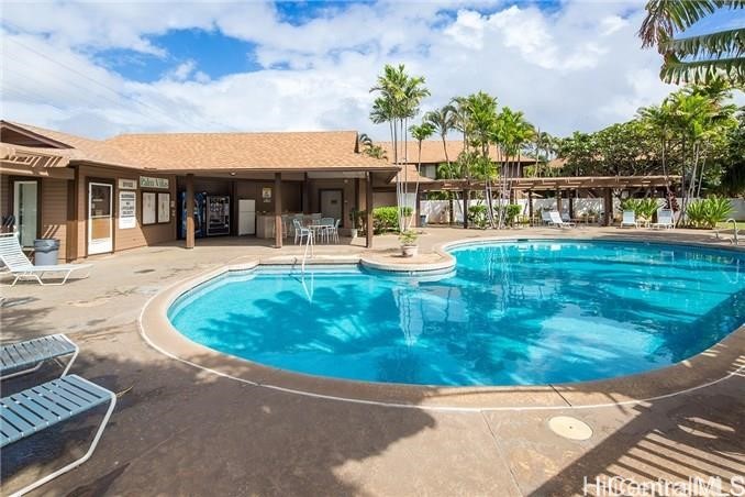 91-1149 Puamaeole Street 22T