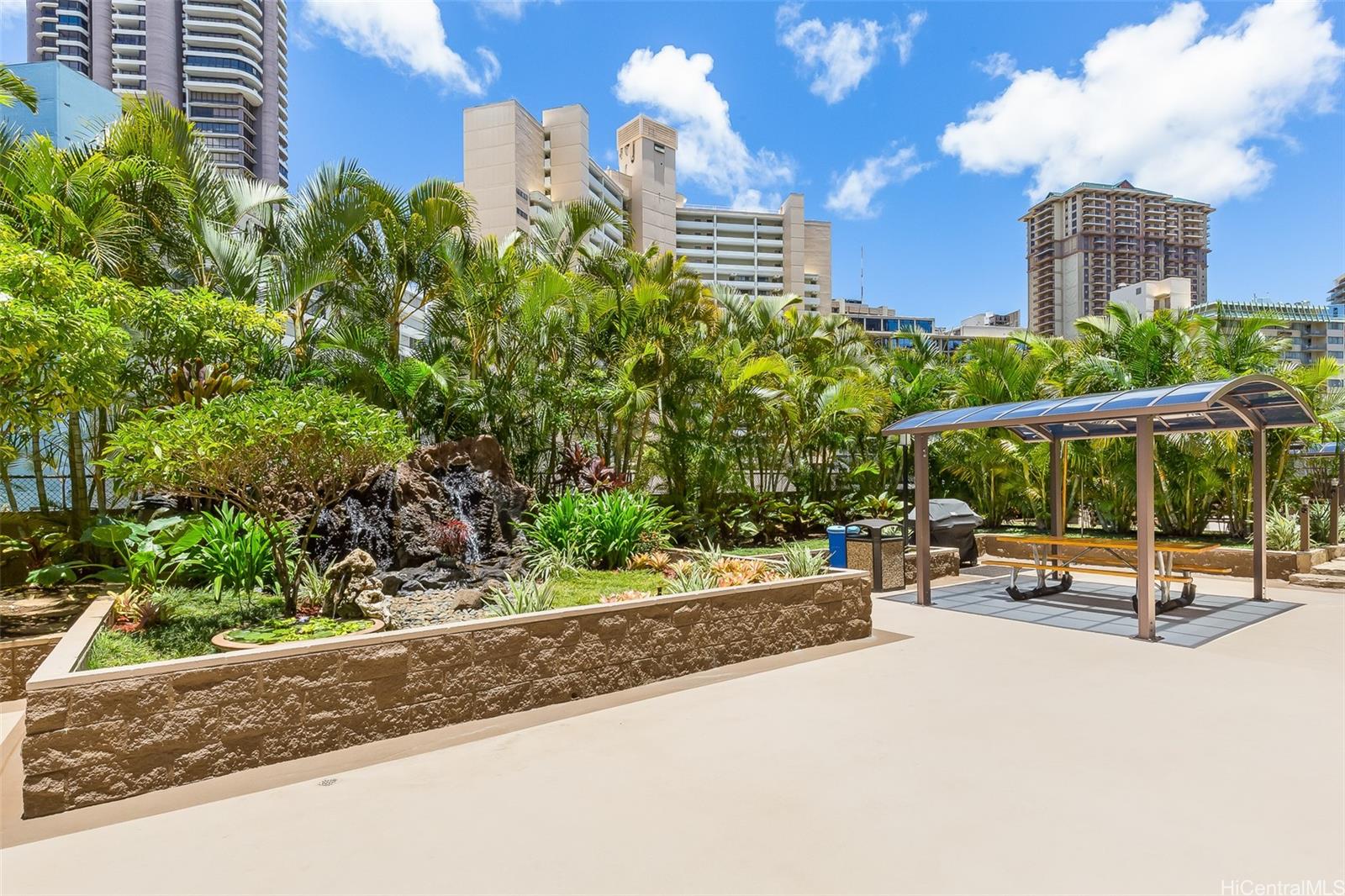 411 Hobron Lane 1507