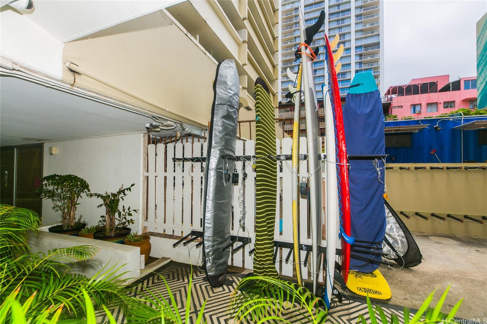 2463 Kuhio Avenue 502