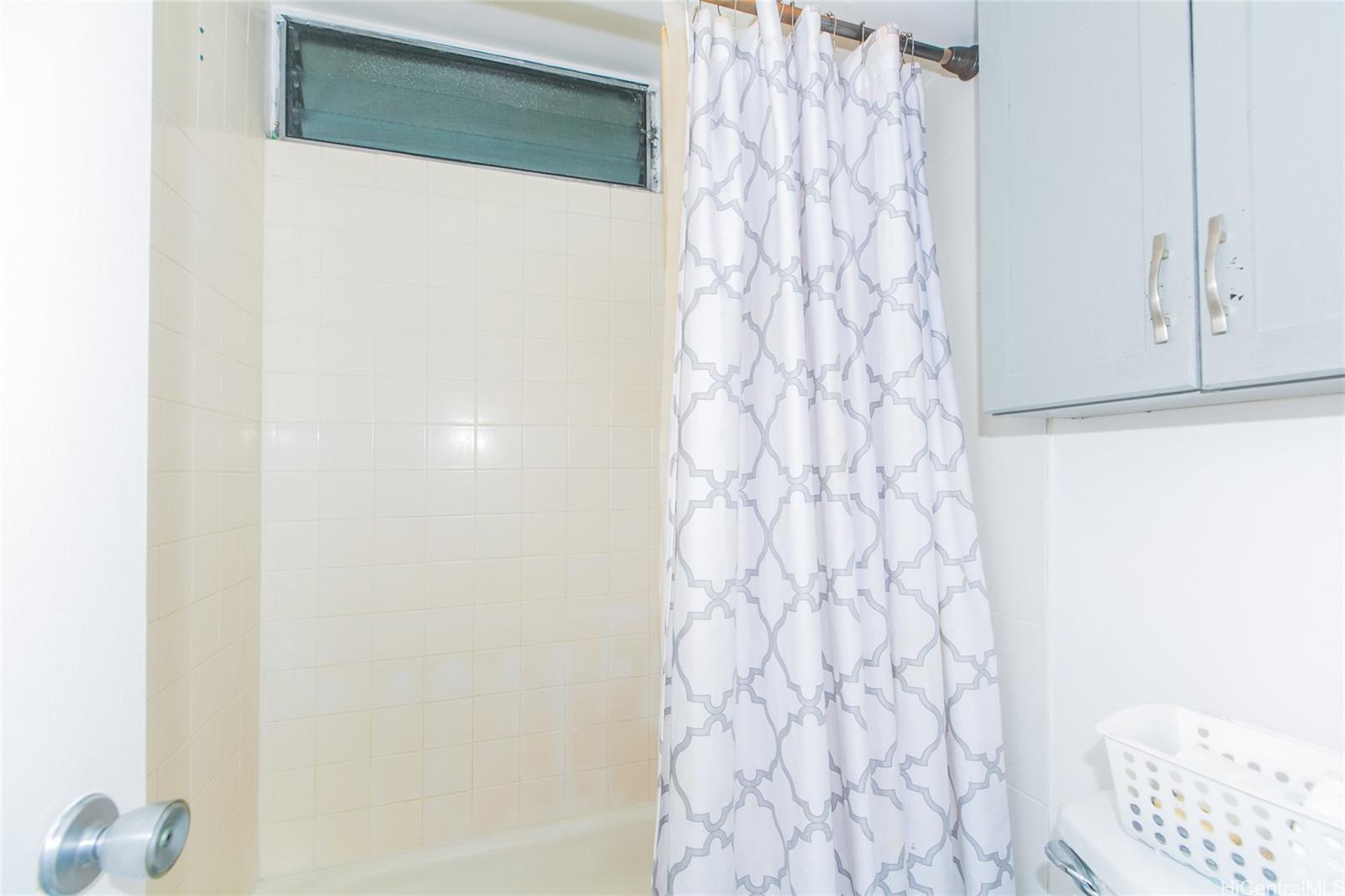 2463 Kuhio Avenue 502