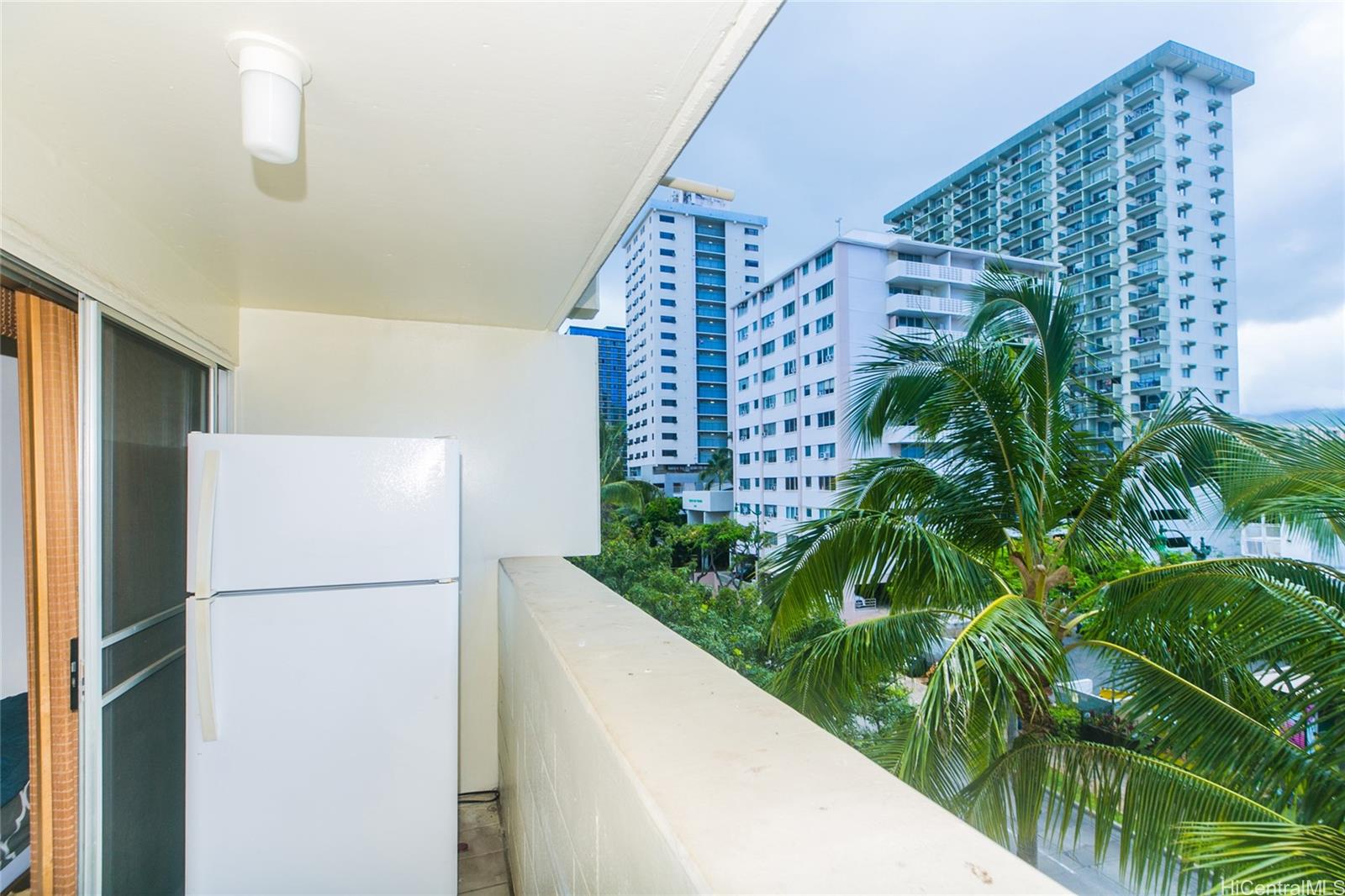 2463 Kuhio Avenue 502