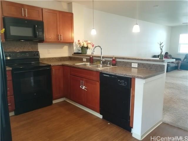 724 Kakala Street 2004