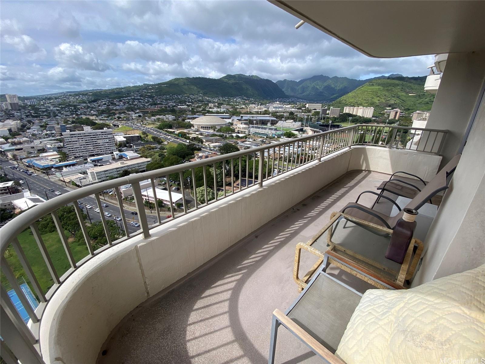 2825 S King Street 2502