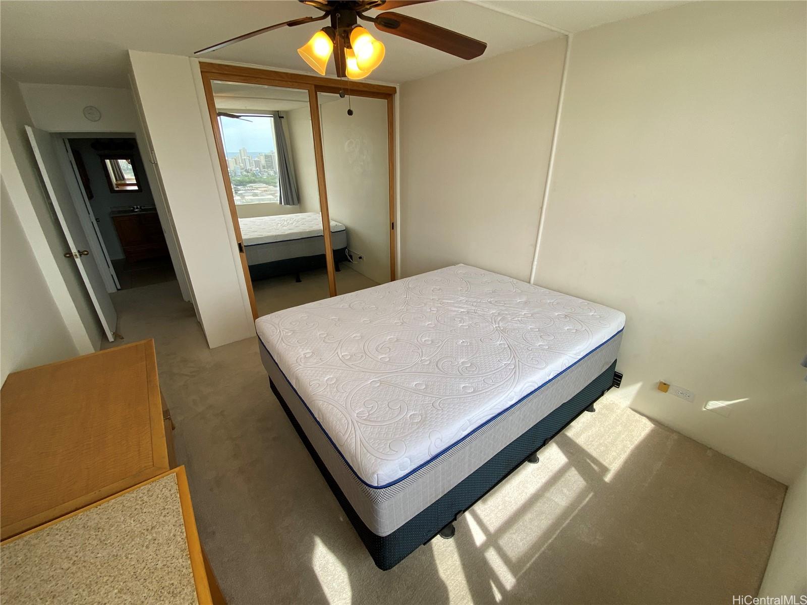 2825 S King Street 2502