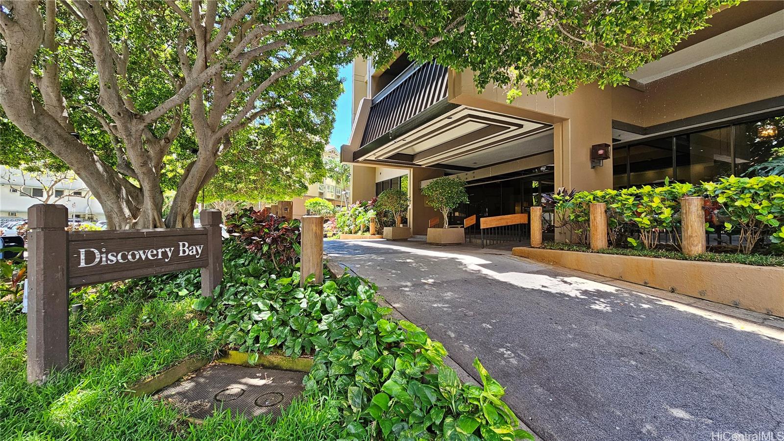 1778 Ala Moana Boulevard 4003