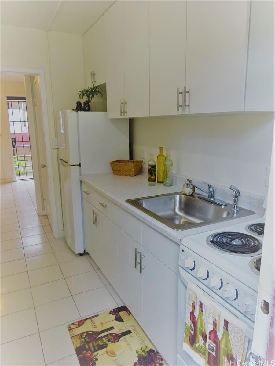 1439 Pensacola Street