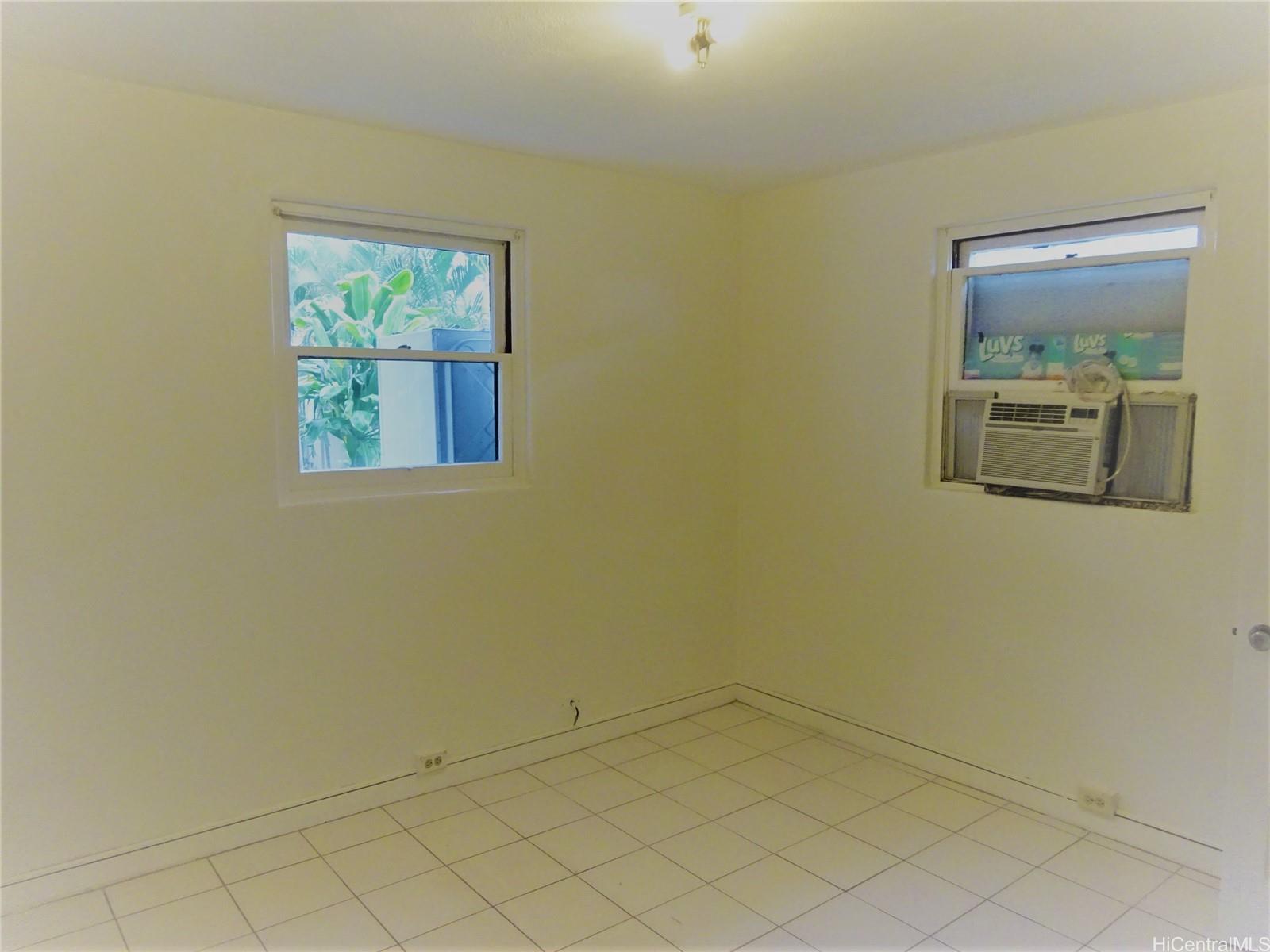 1439 Pensacola Street