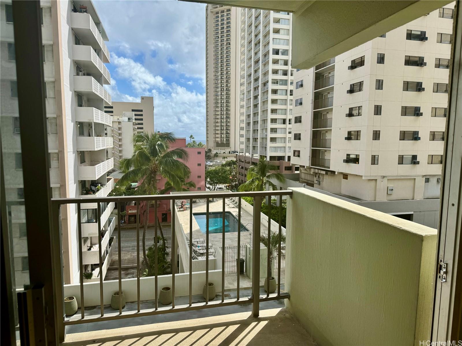 2440 Kuhio Avenue 606