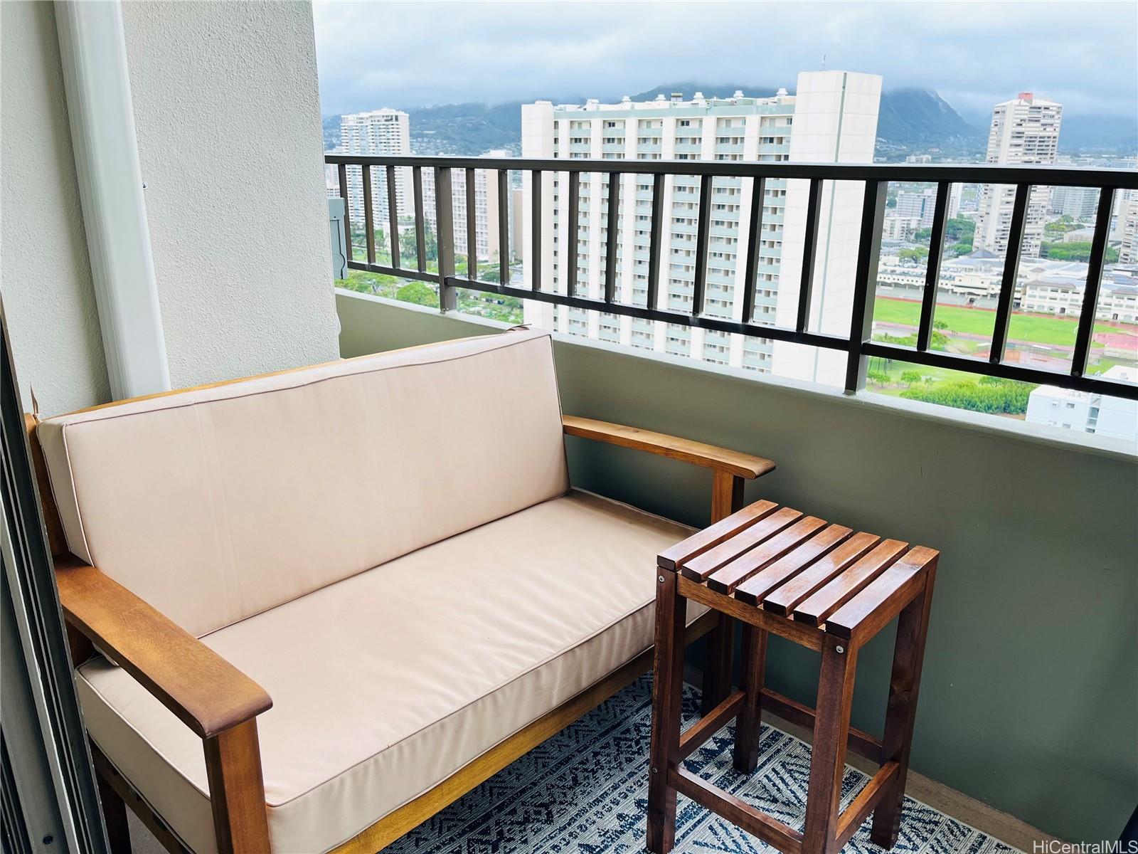 2240 Kuhio Avenue 2805