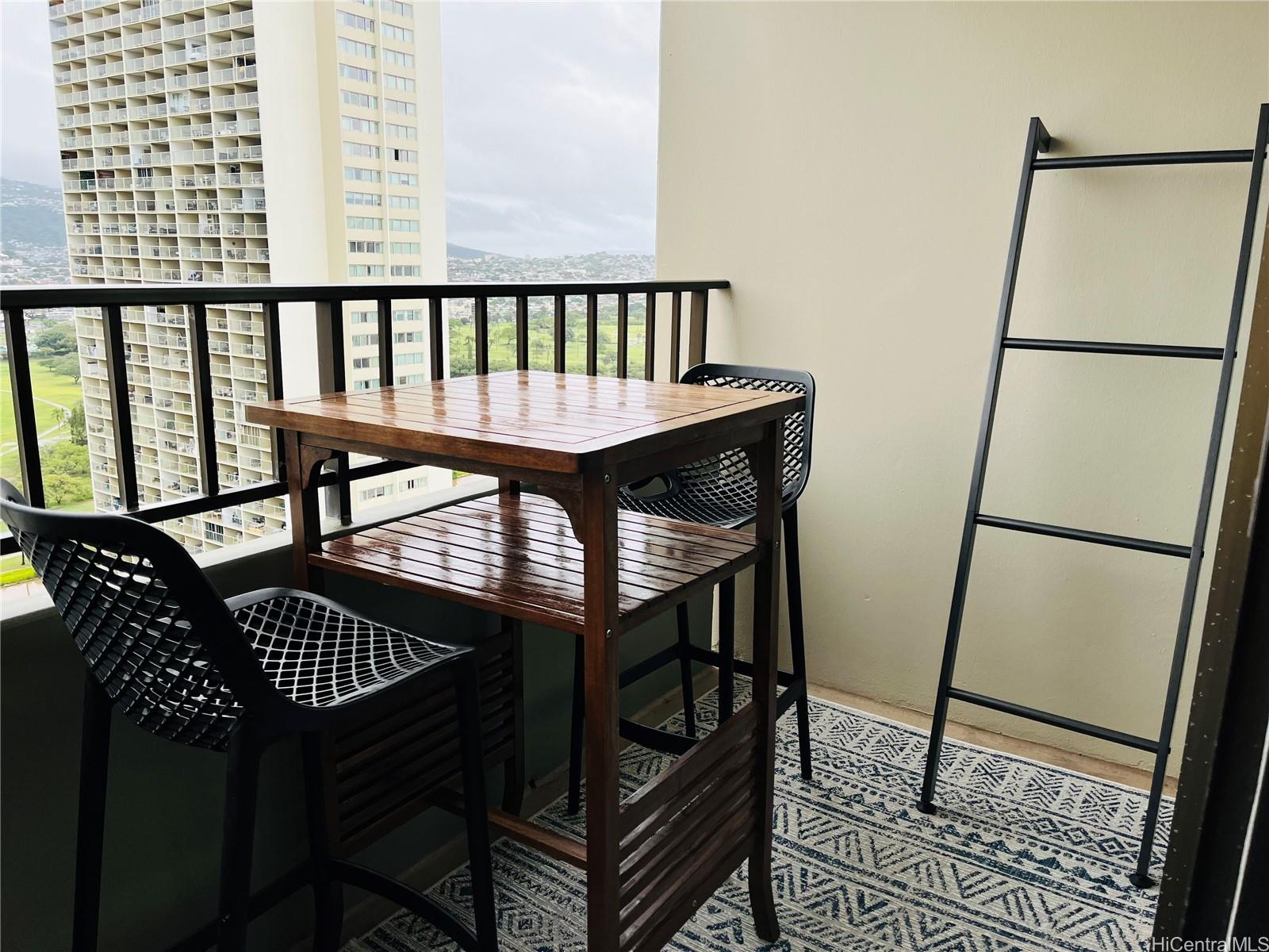 2240 Kuhio Avenue 2805