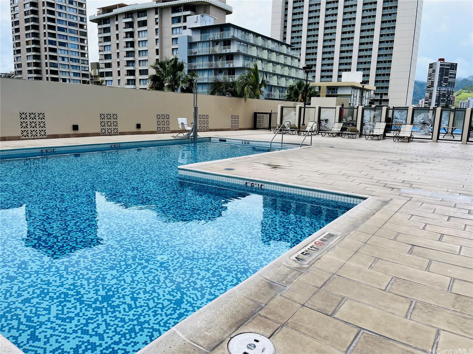 2240 Kuhio Avenue 2805