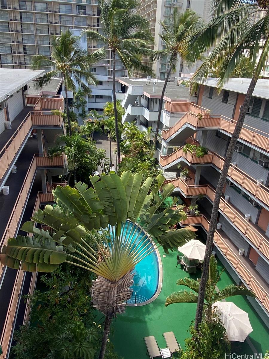 417 Nohonani Street 204