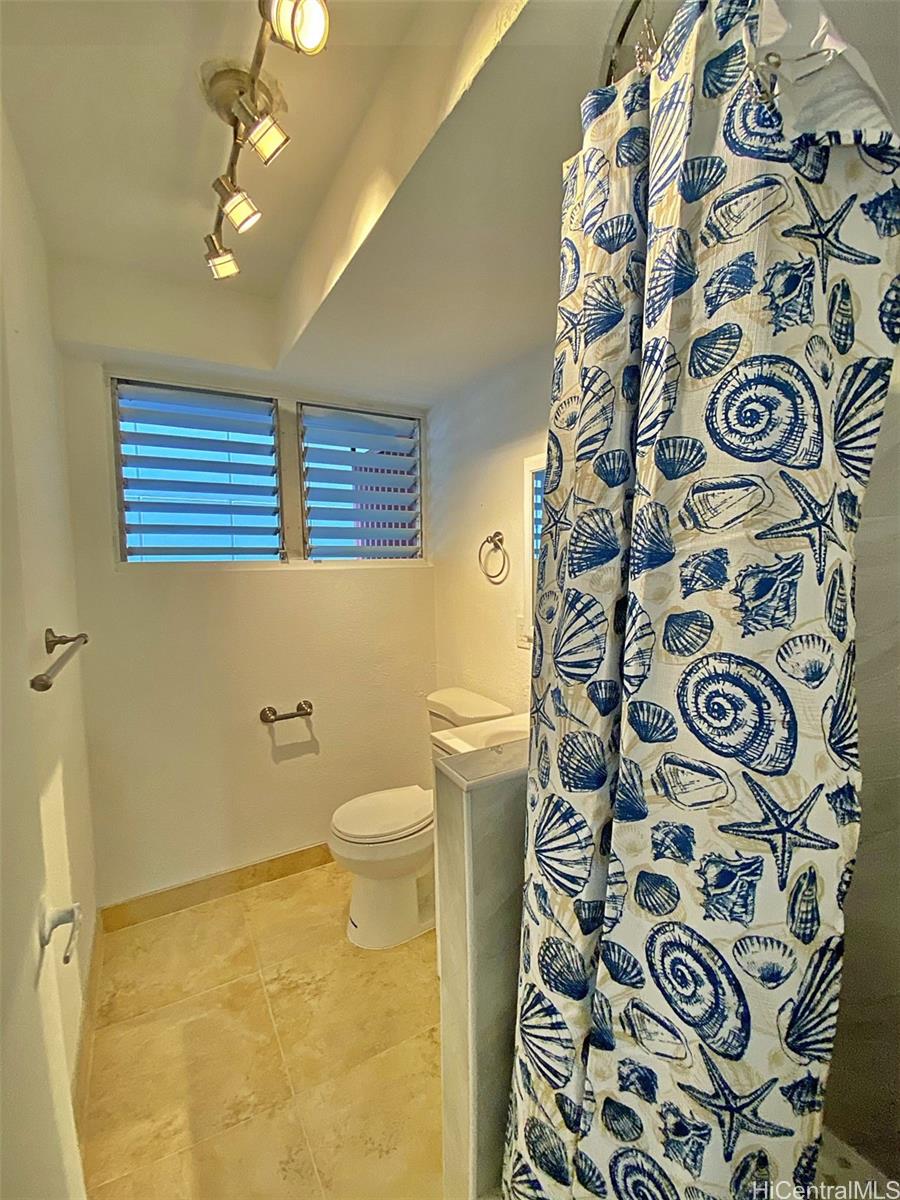 417 Nohonani Street 204
