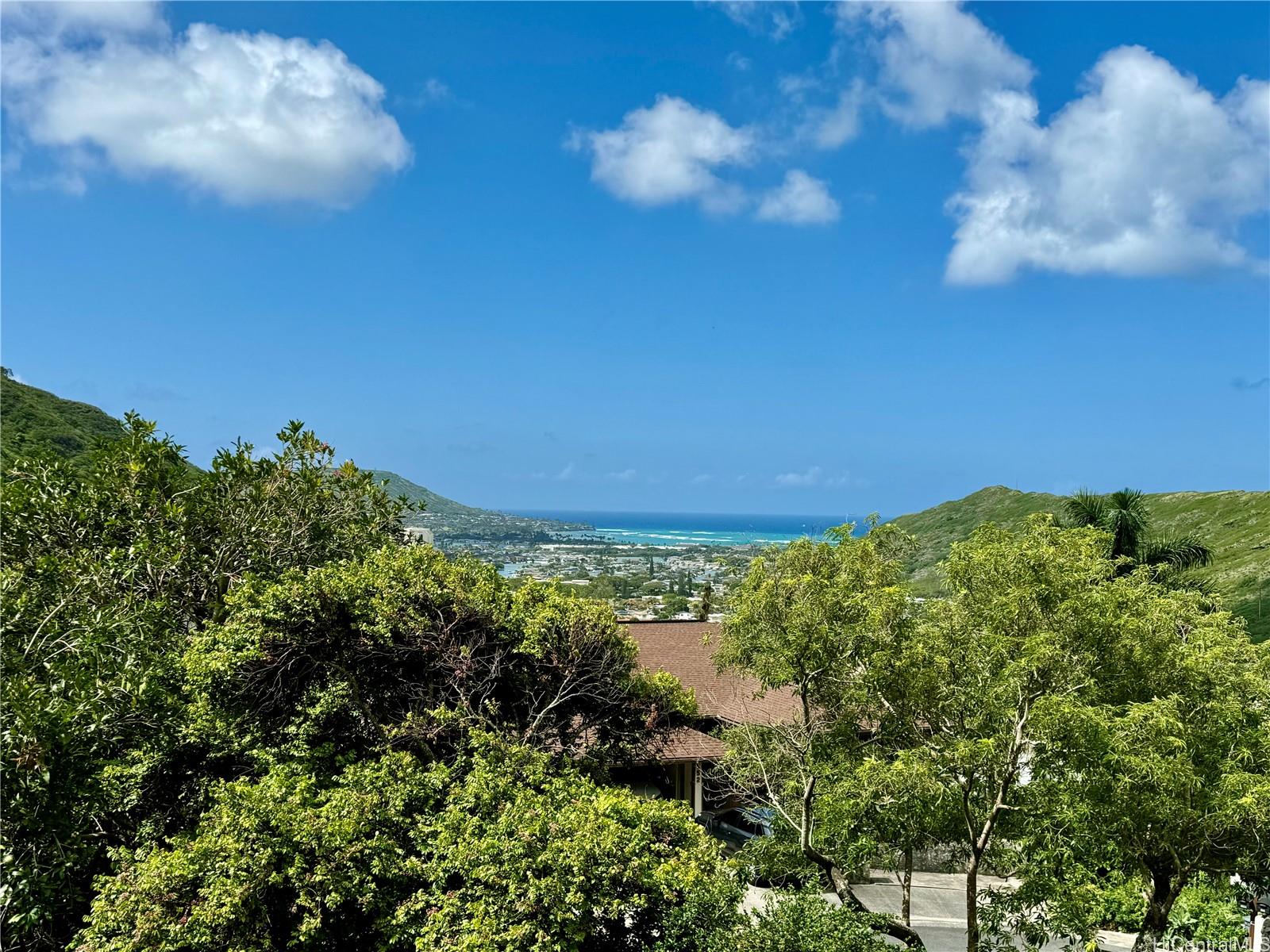 855 Nana Honua Street