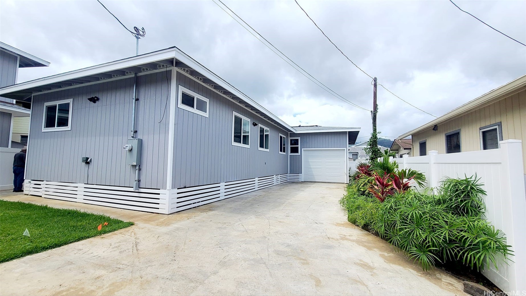 1448 B Kamehameha IV Road