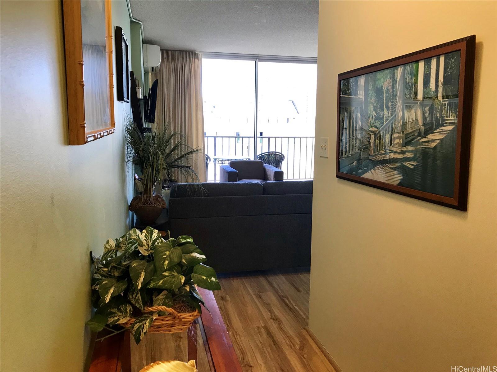 2345 Ala Wai Boulevard 1813