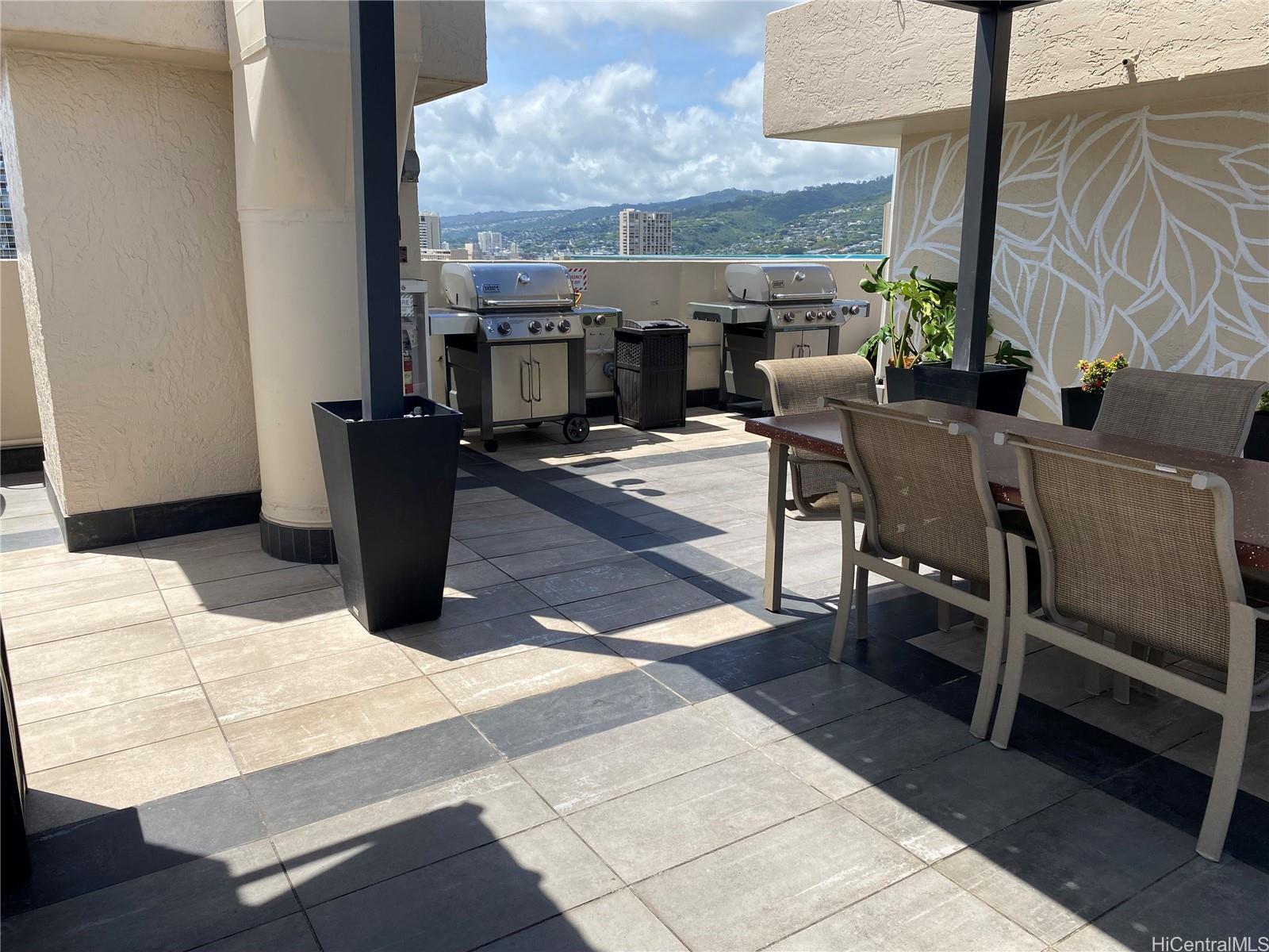 2345 Ala Wai Boulevard 1813