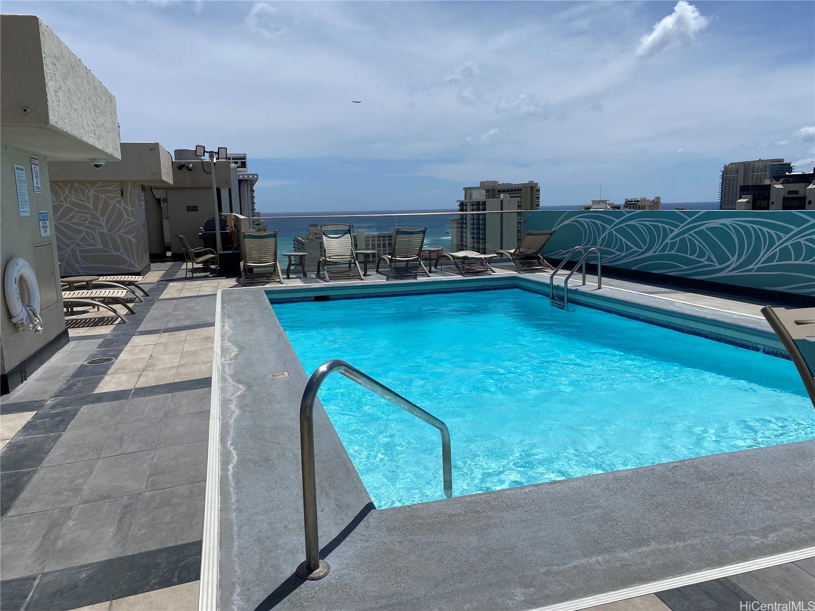 2345 Ala Wai Boulevard 1813