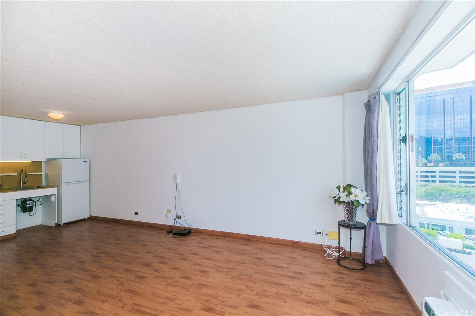 747 Amana Street 901