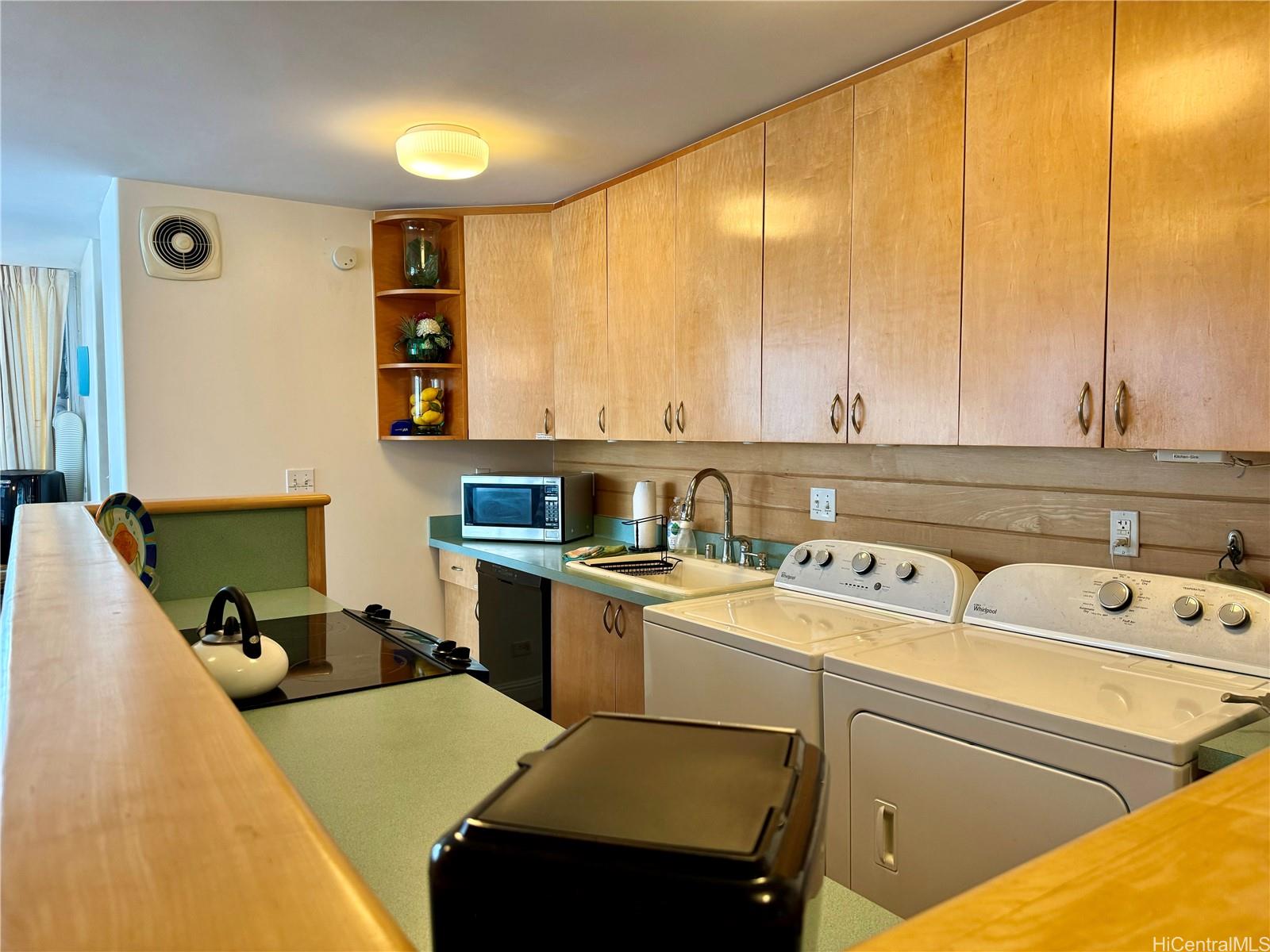 2415 Ala Wai Boulevard 1708