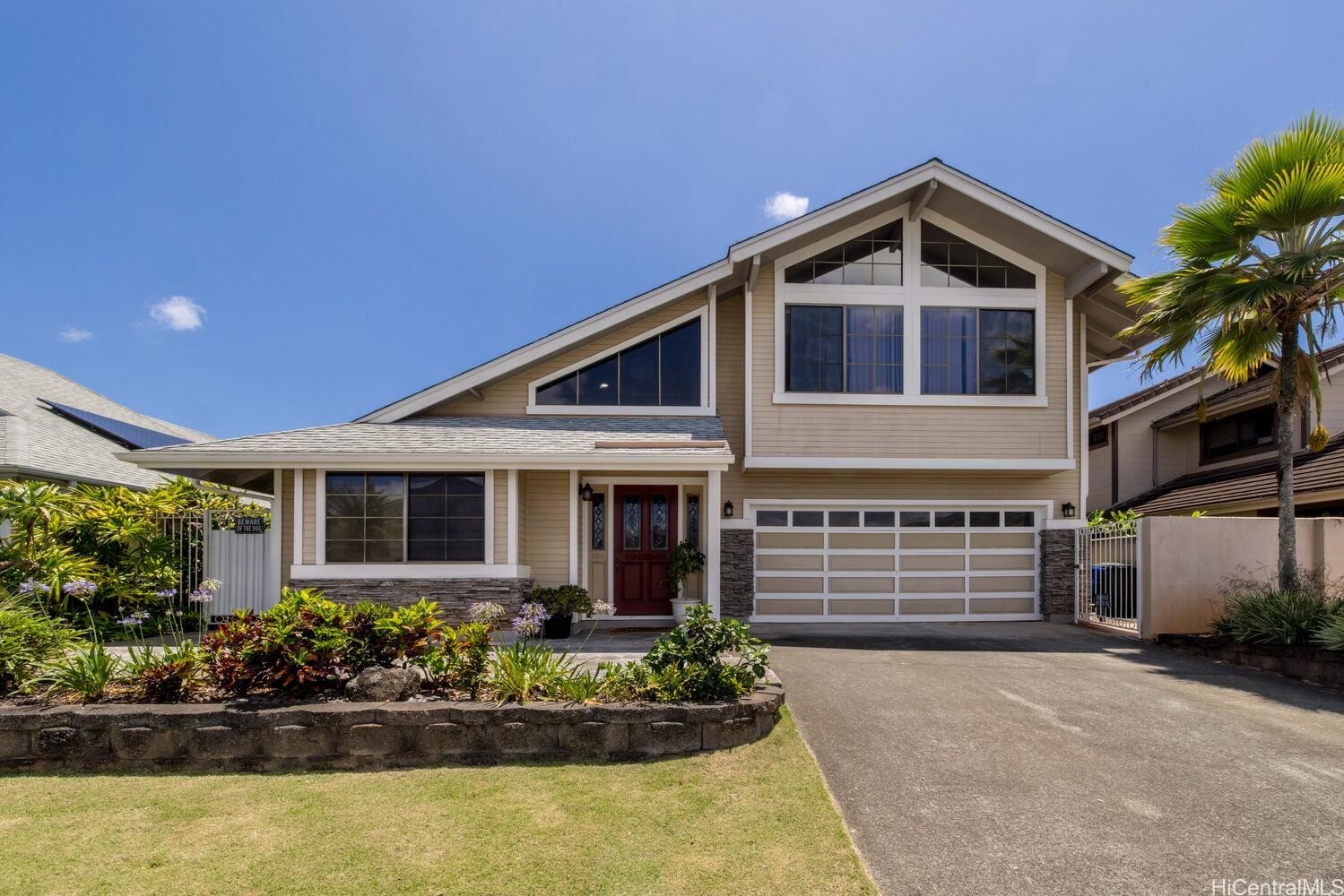 95-1028 Aoakua Street