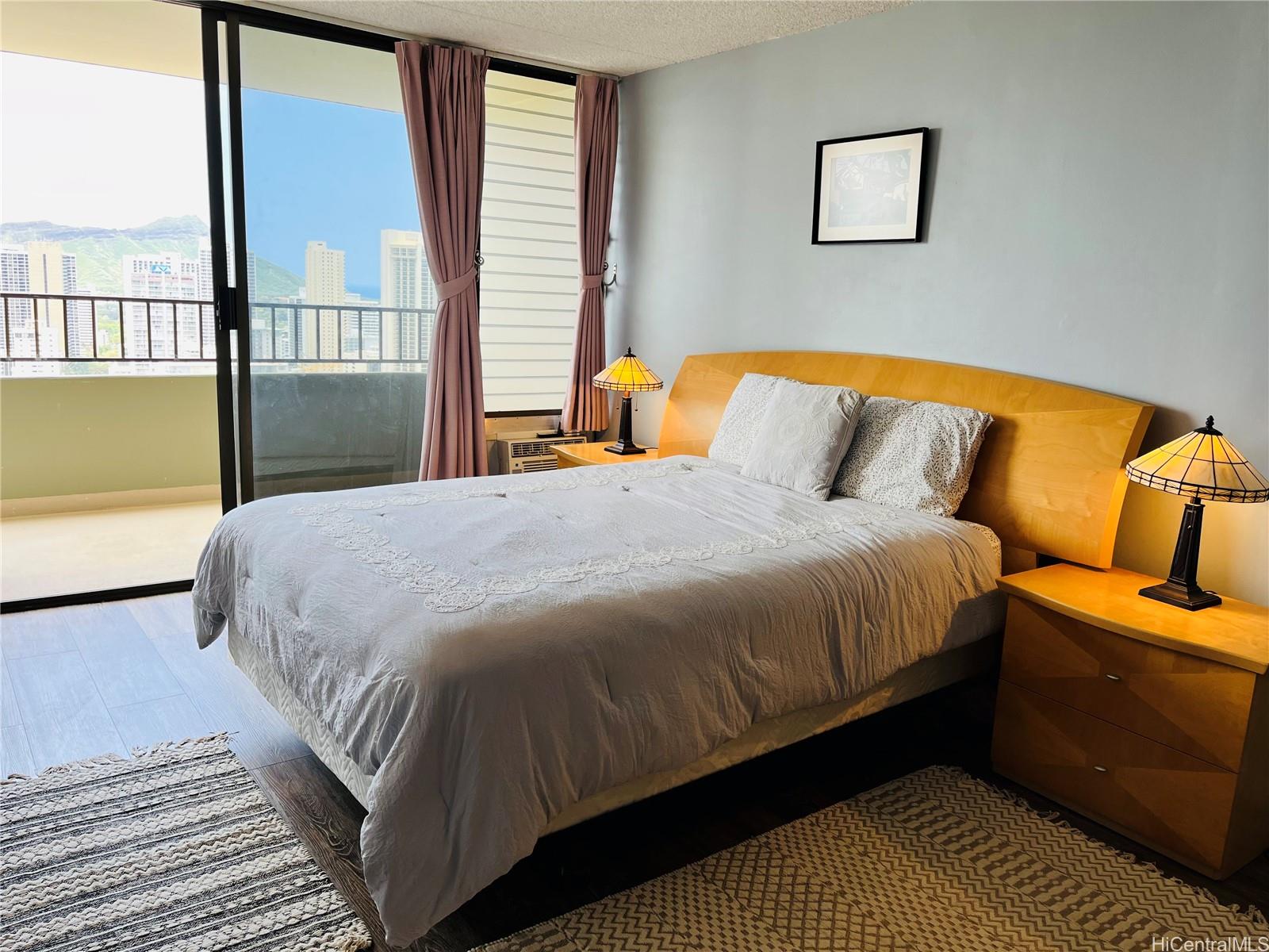 2240 Kuhio Avenue 3303