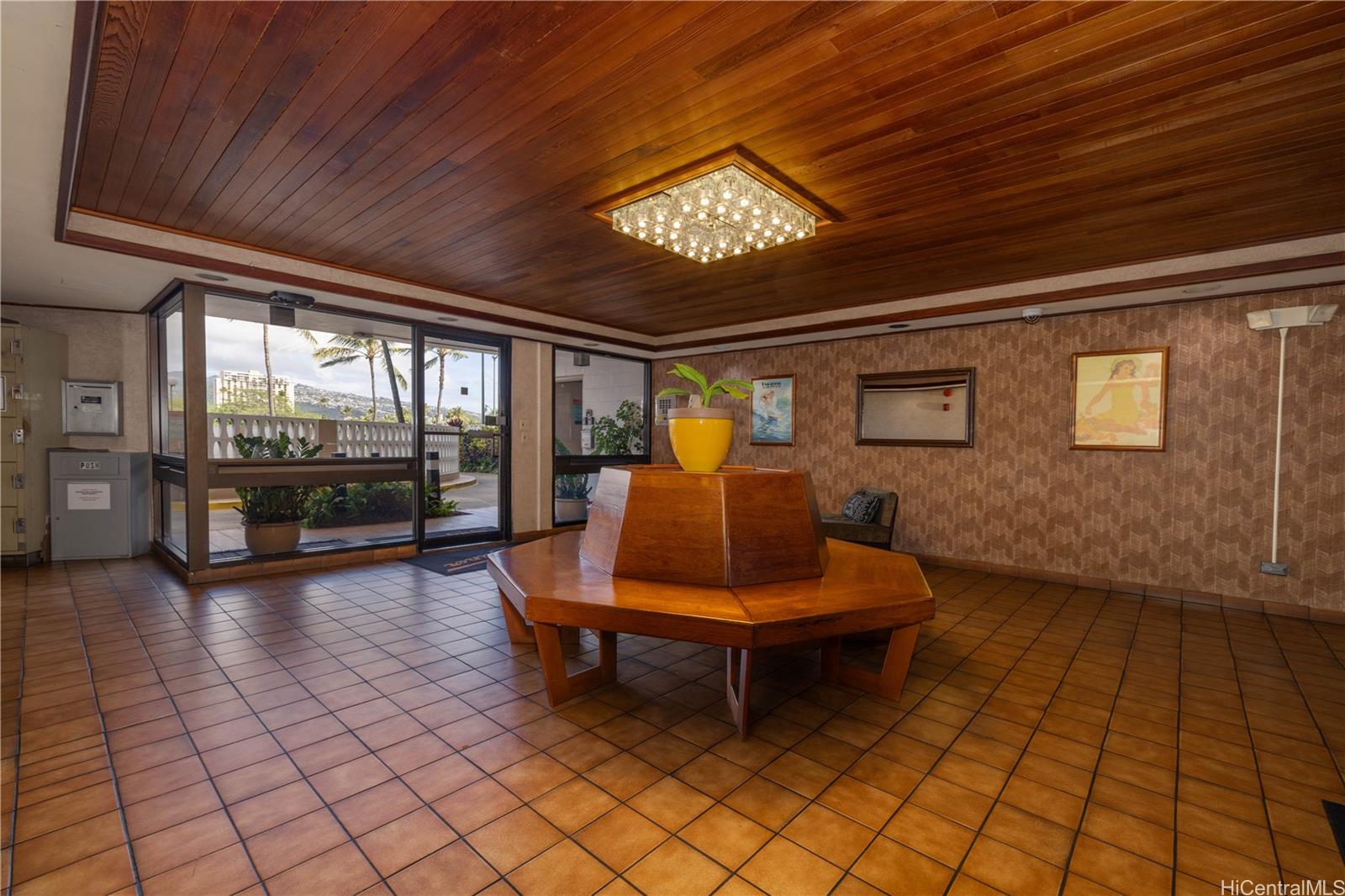 2415 Ala Wai Boulevard 808