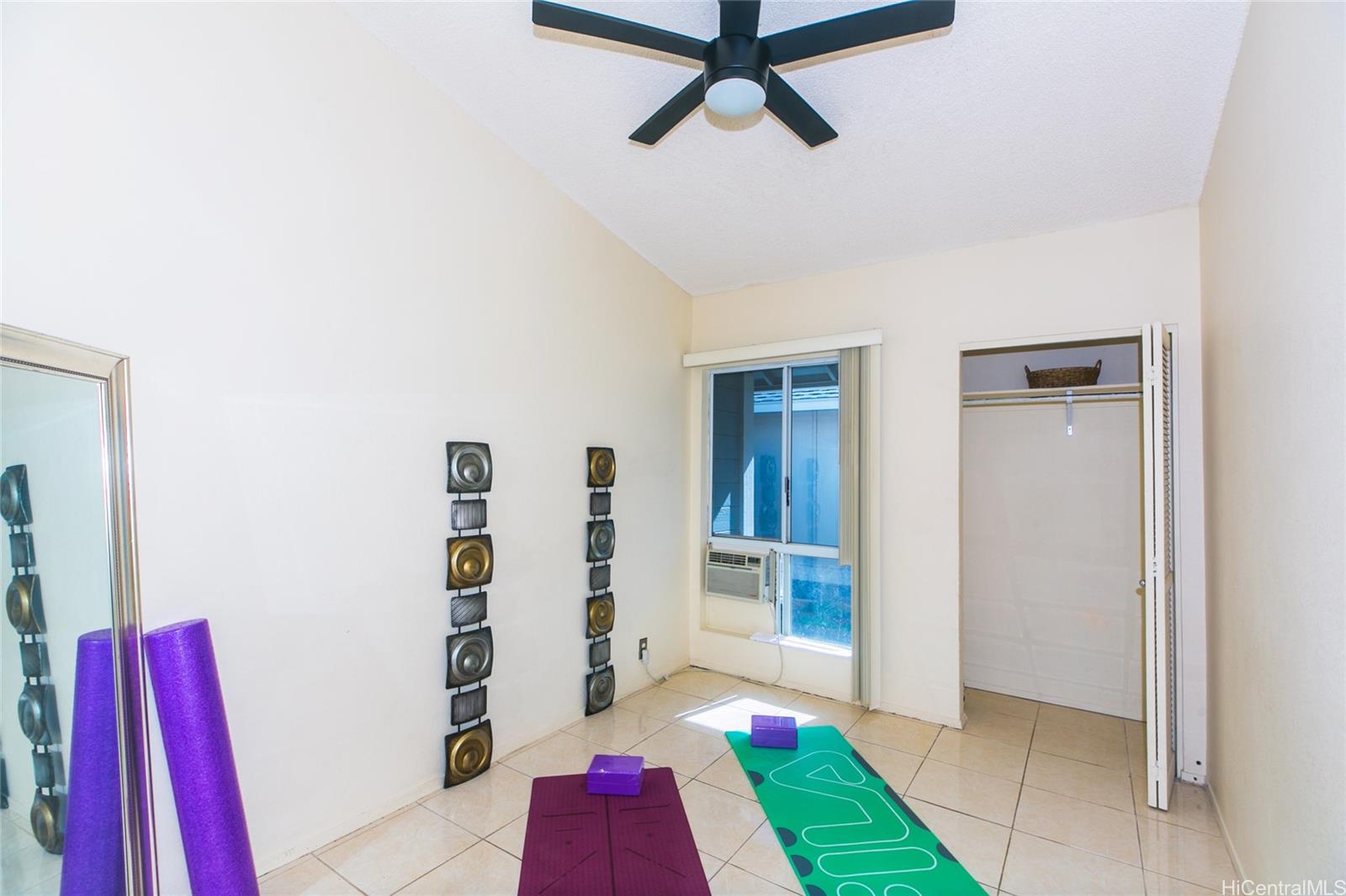91-1065 Pohahawai Place