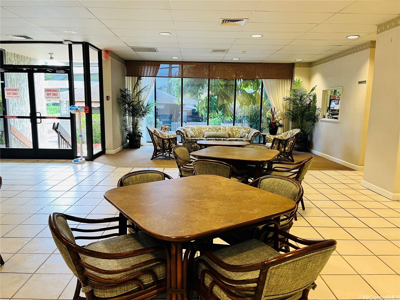 2440 Kuhio Avenue 810