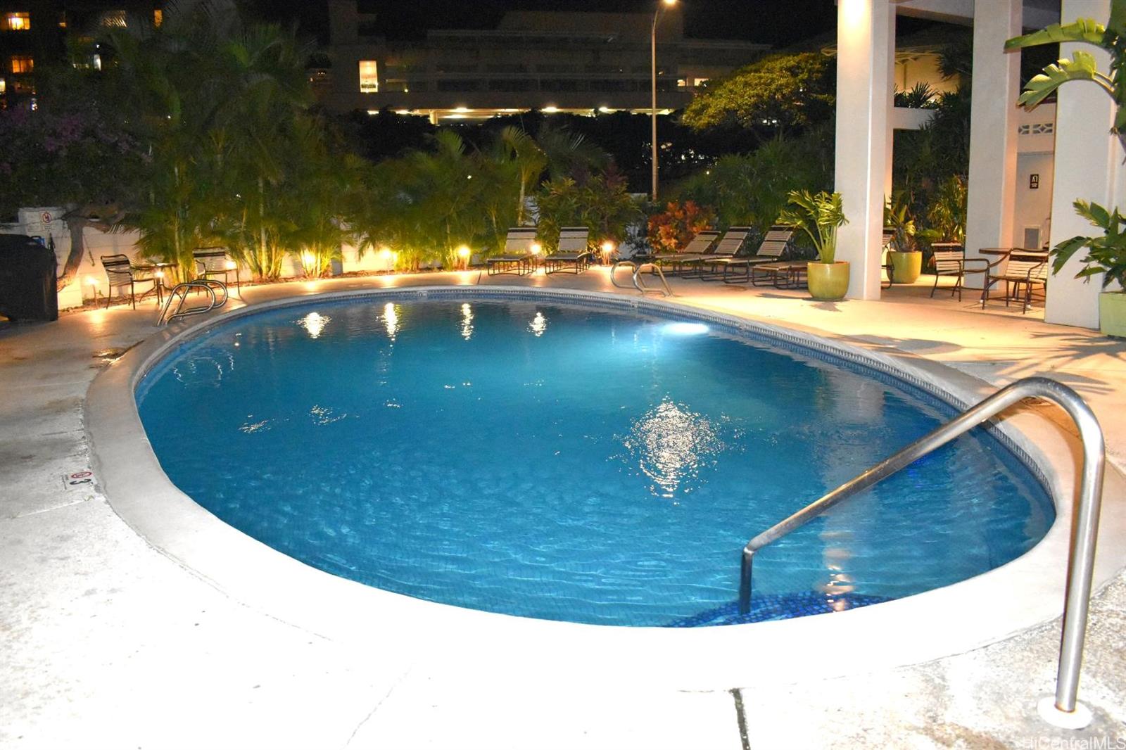 1645 Ala Wai Boulevard 1402