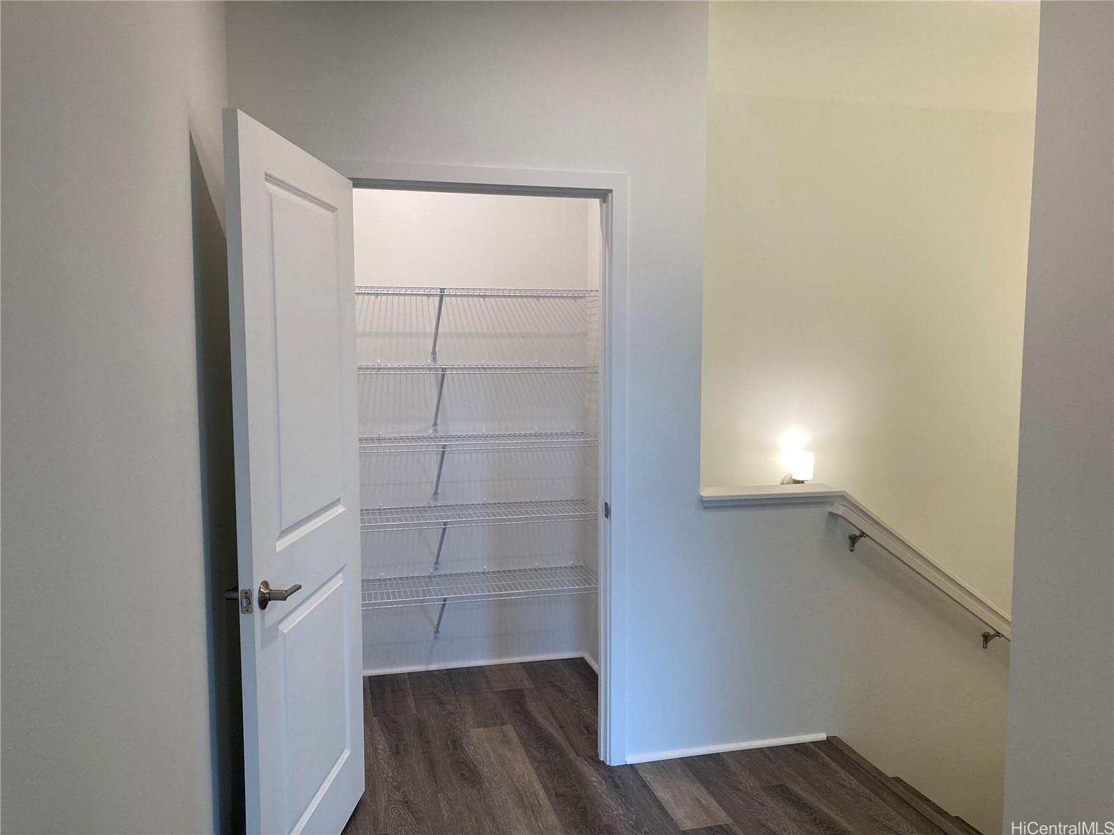 91-1101 Franklin D Roosevelt Avenue 154