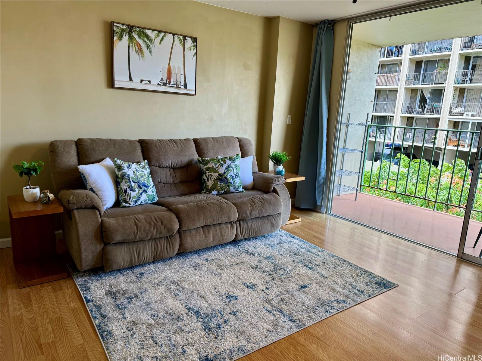 2355 Ala Wai Boulevard 602