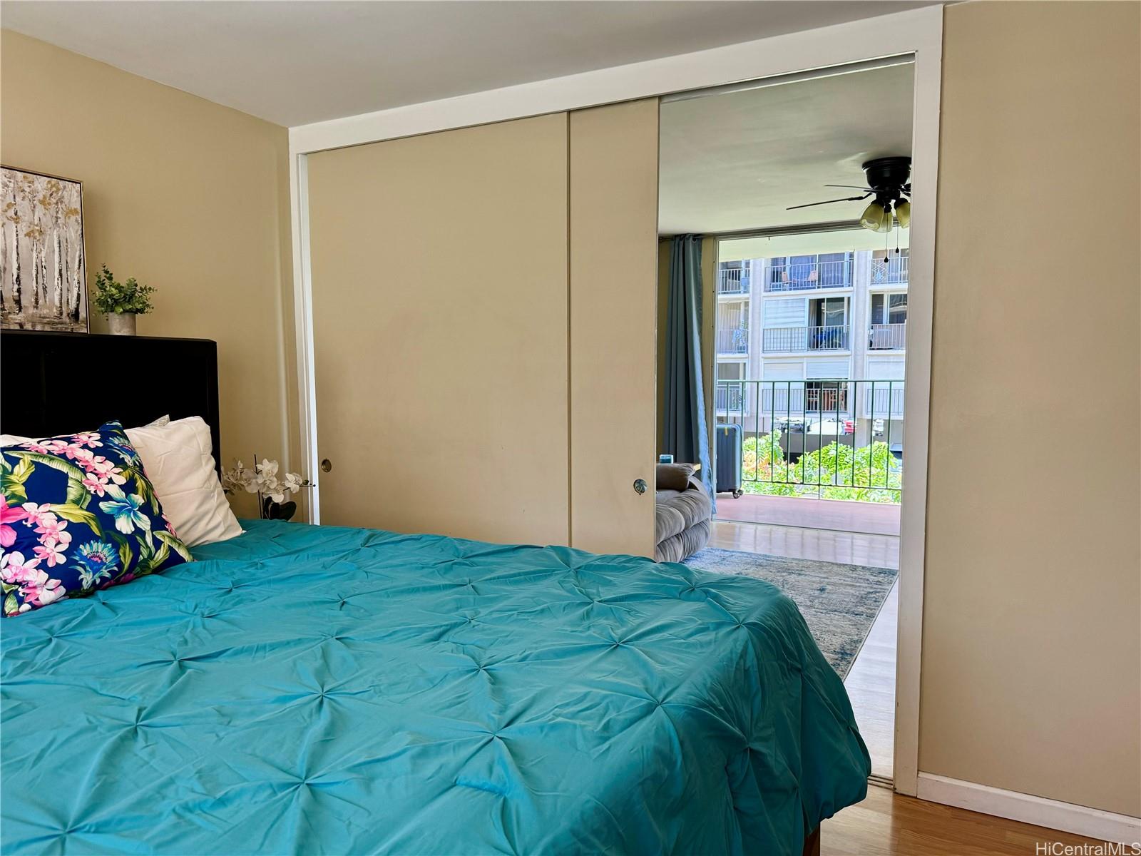 2355 Ala Wai Boulevard 602