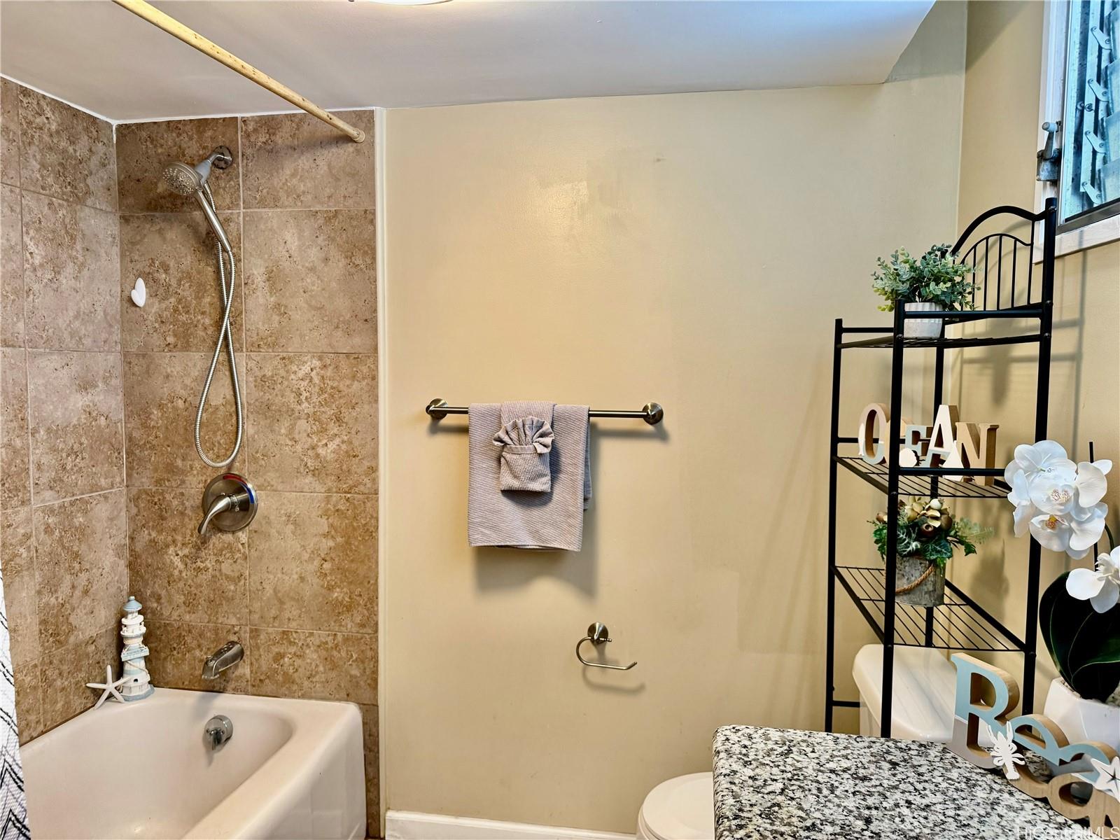 2355 Ala Wai Boulevard 602