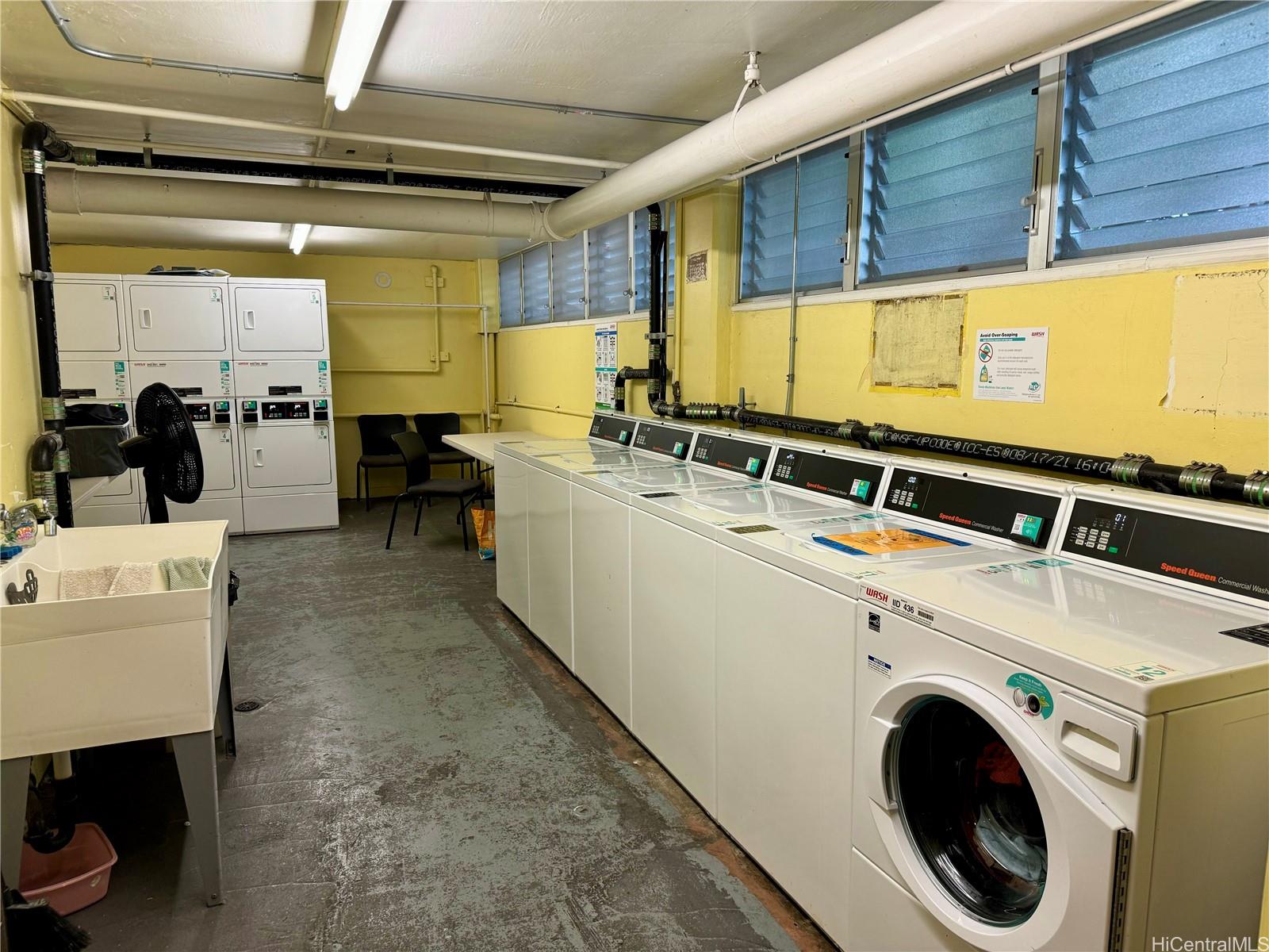 2355 Ala Wai Boulevard 401