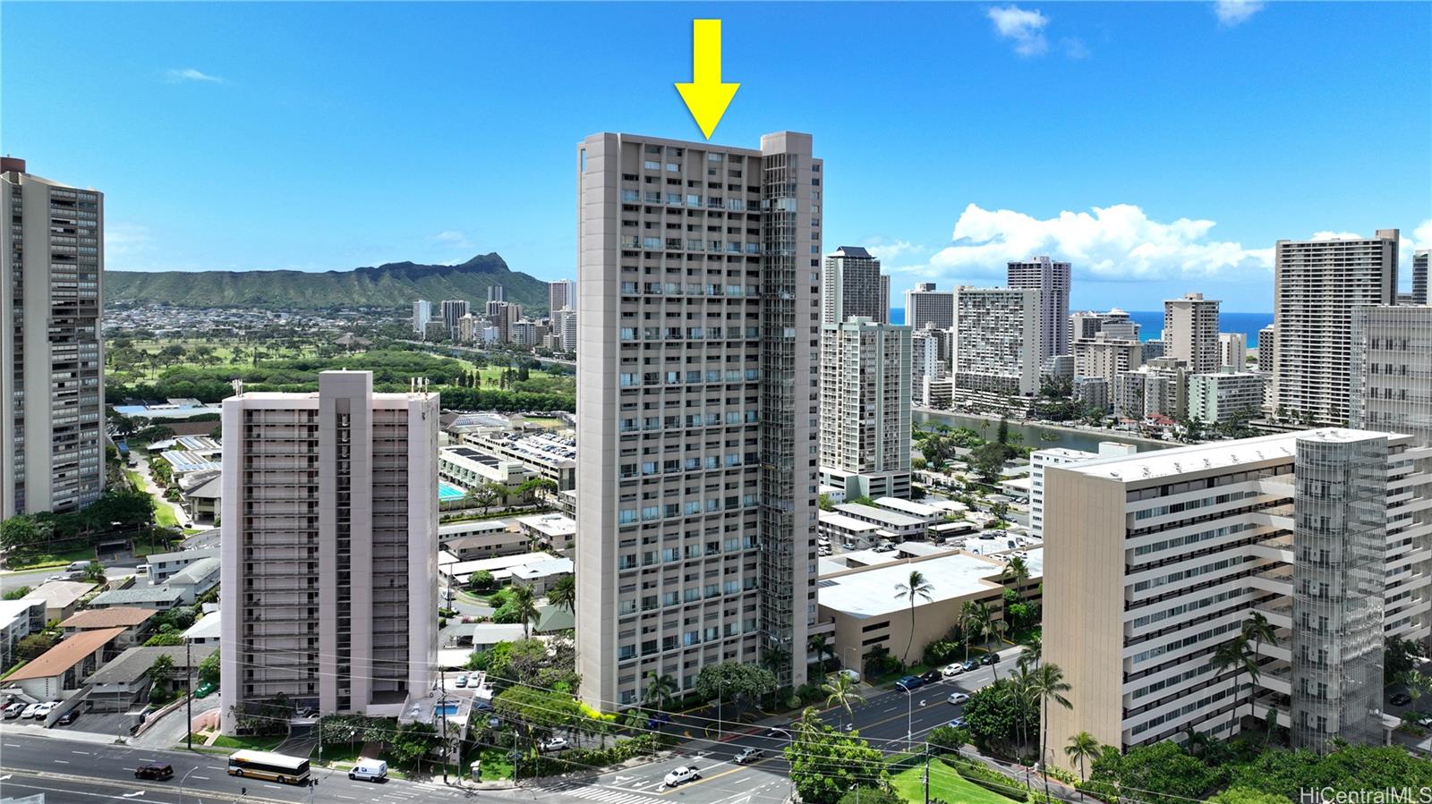555 University Avenue 403