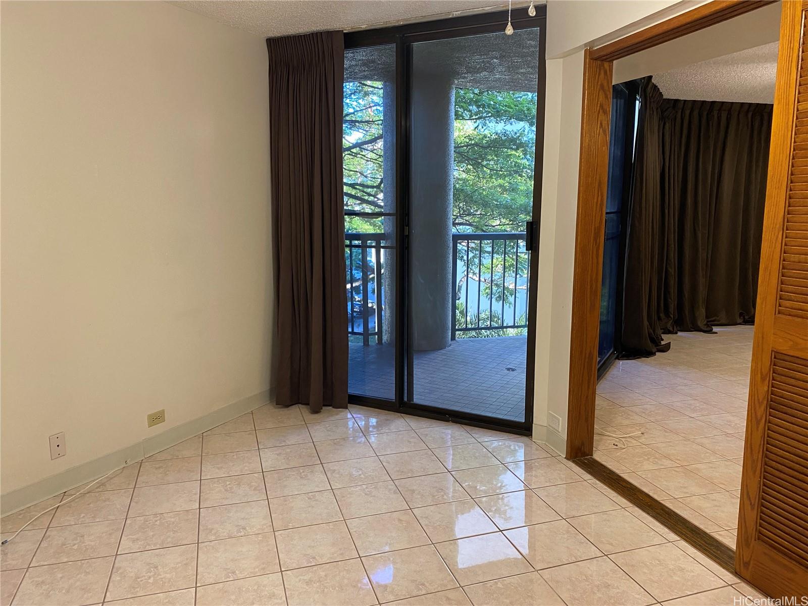 60 N Beretania Street 404