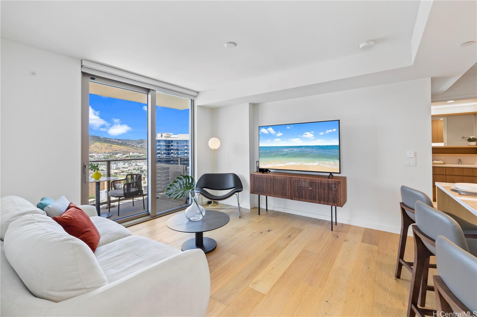 1388 Kapiolani Boulevard 4111