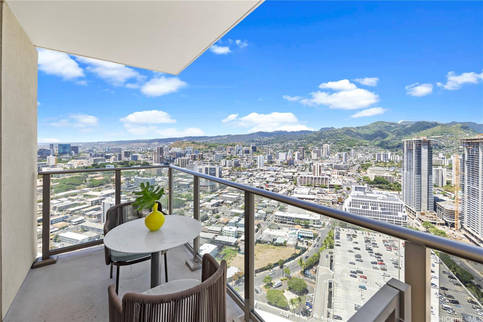 1388 Kapiolani Boulevard 4111