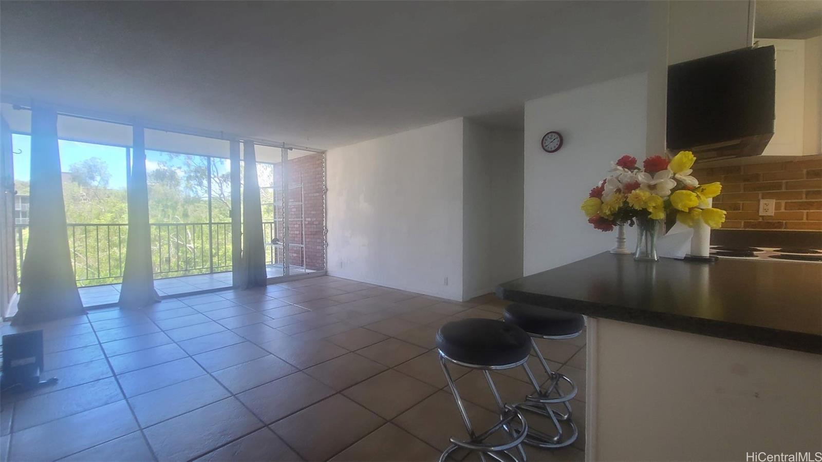 95-273 Waikalani Drive D1005