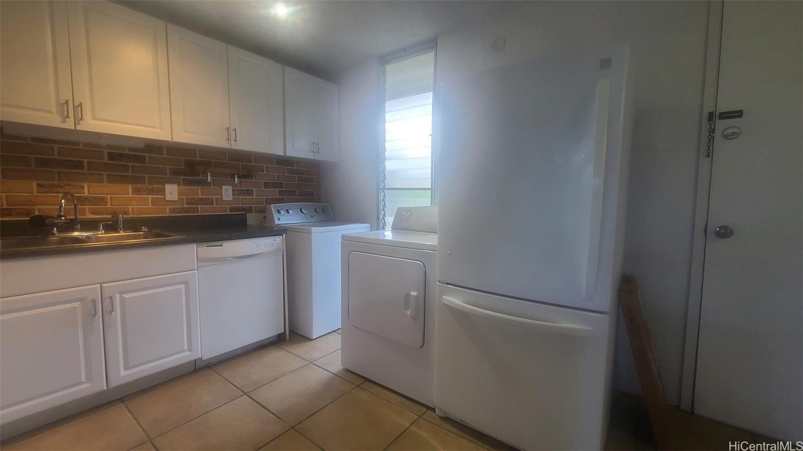 95-273 Waikalani Drive D1005