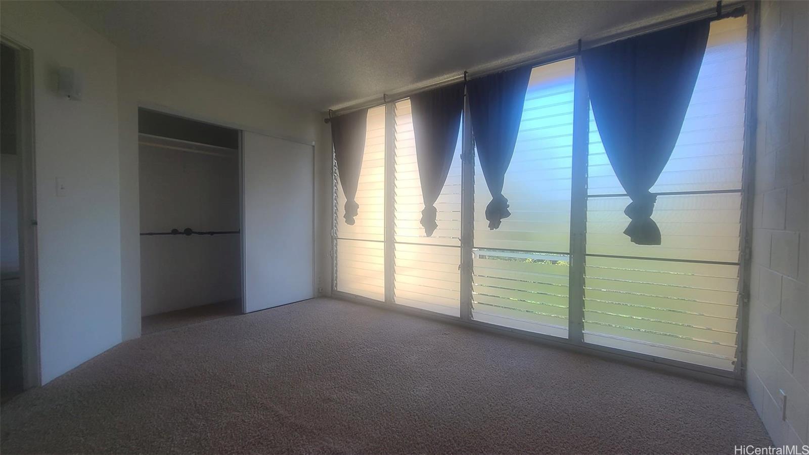 95-273 Waikalani Drive D1005