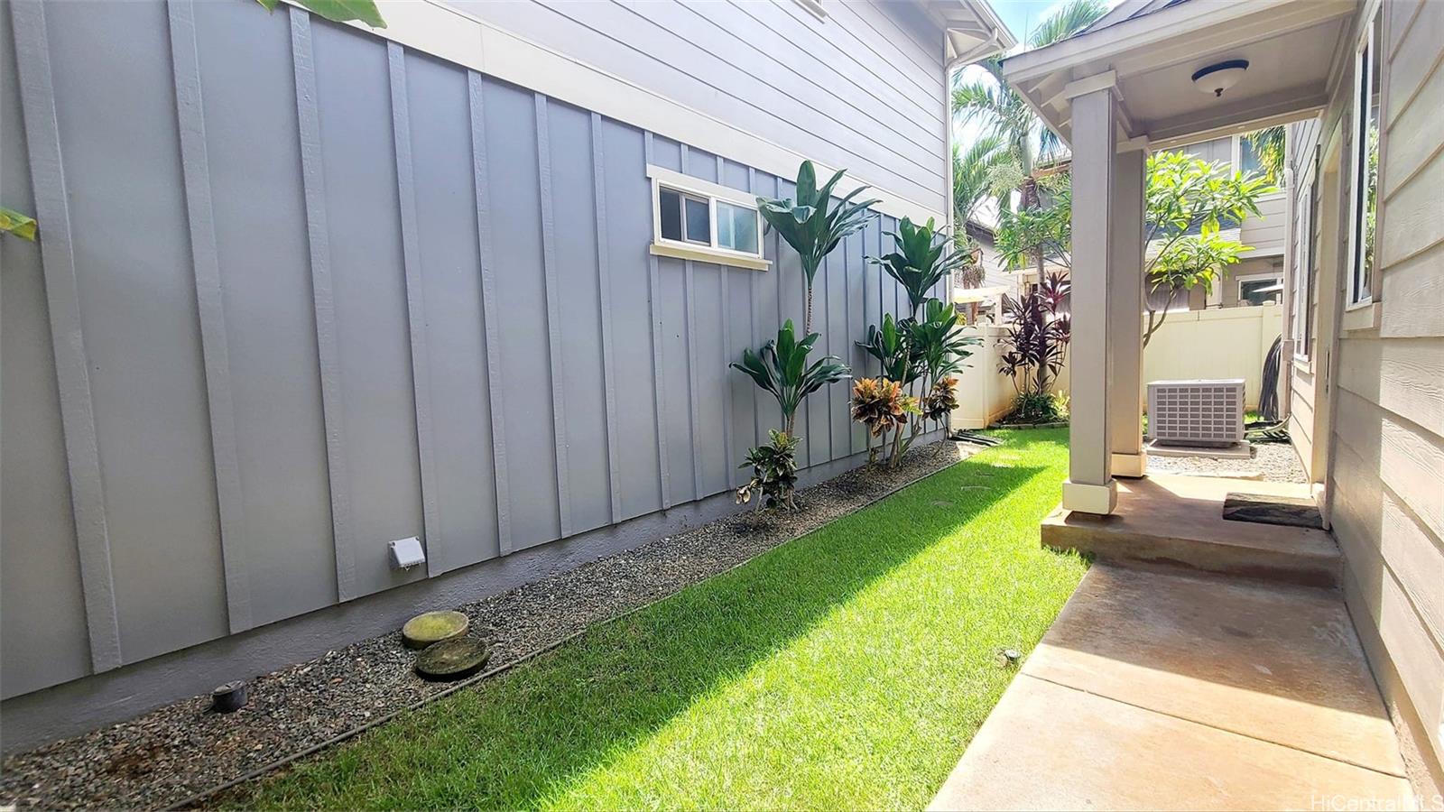 91-2108 Kanela Street M104