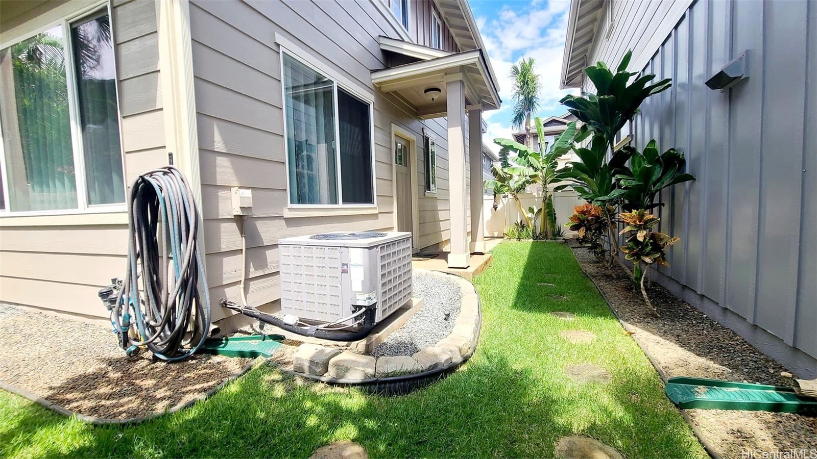 91-2108 Kanela Street M104
